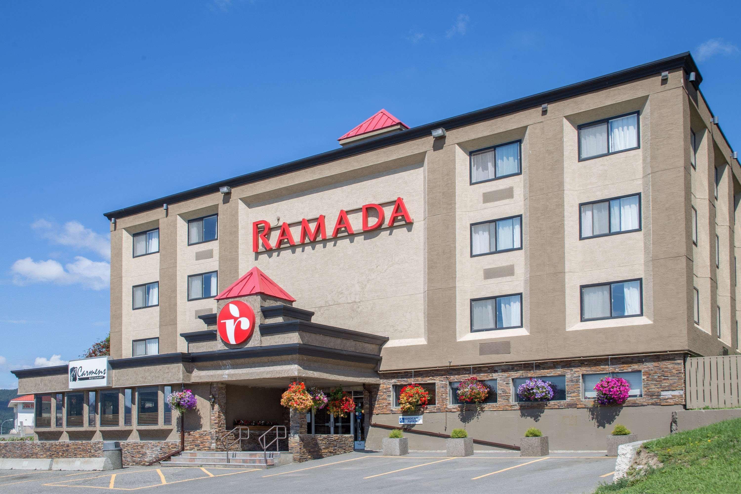 Ramada By Wyndham Вільямс-Лейк Екстер'єр фото